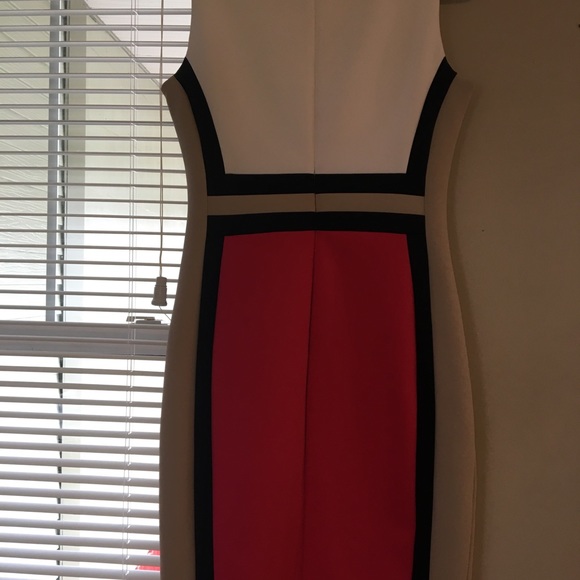Women’s Interview Dress - Picture 2 of 7